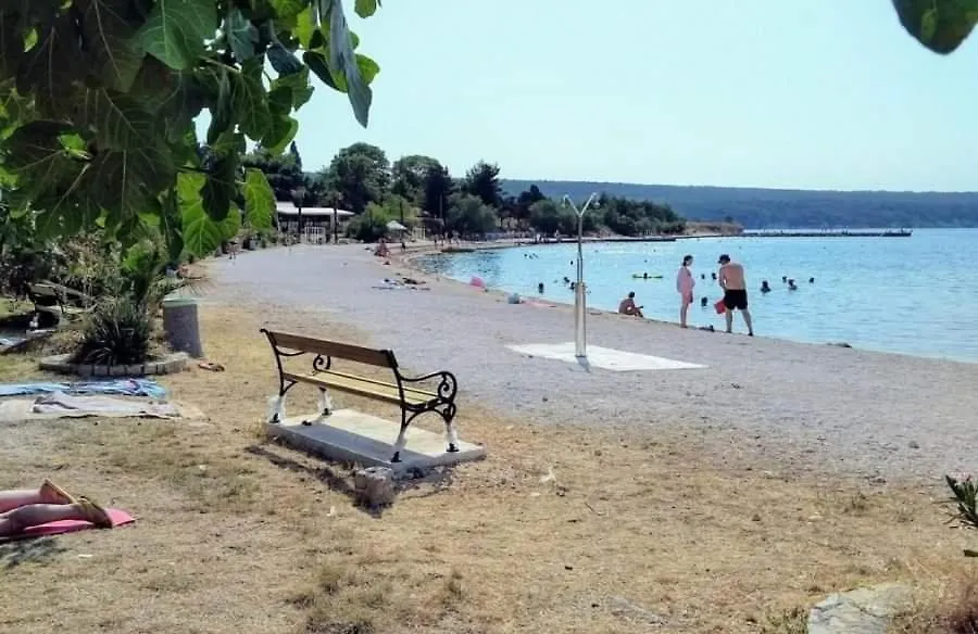 Happy 2Bedroom Apartments Gornji Karin Kroatien