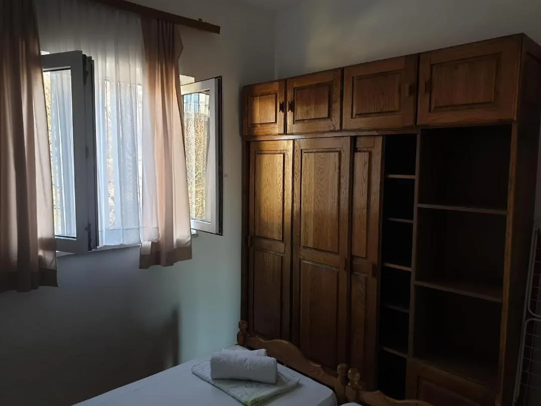 Happy 2Bedroom Apartments Gornji Karin